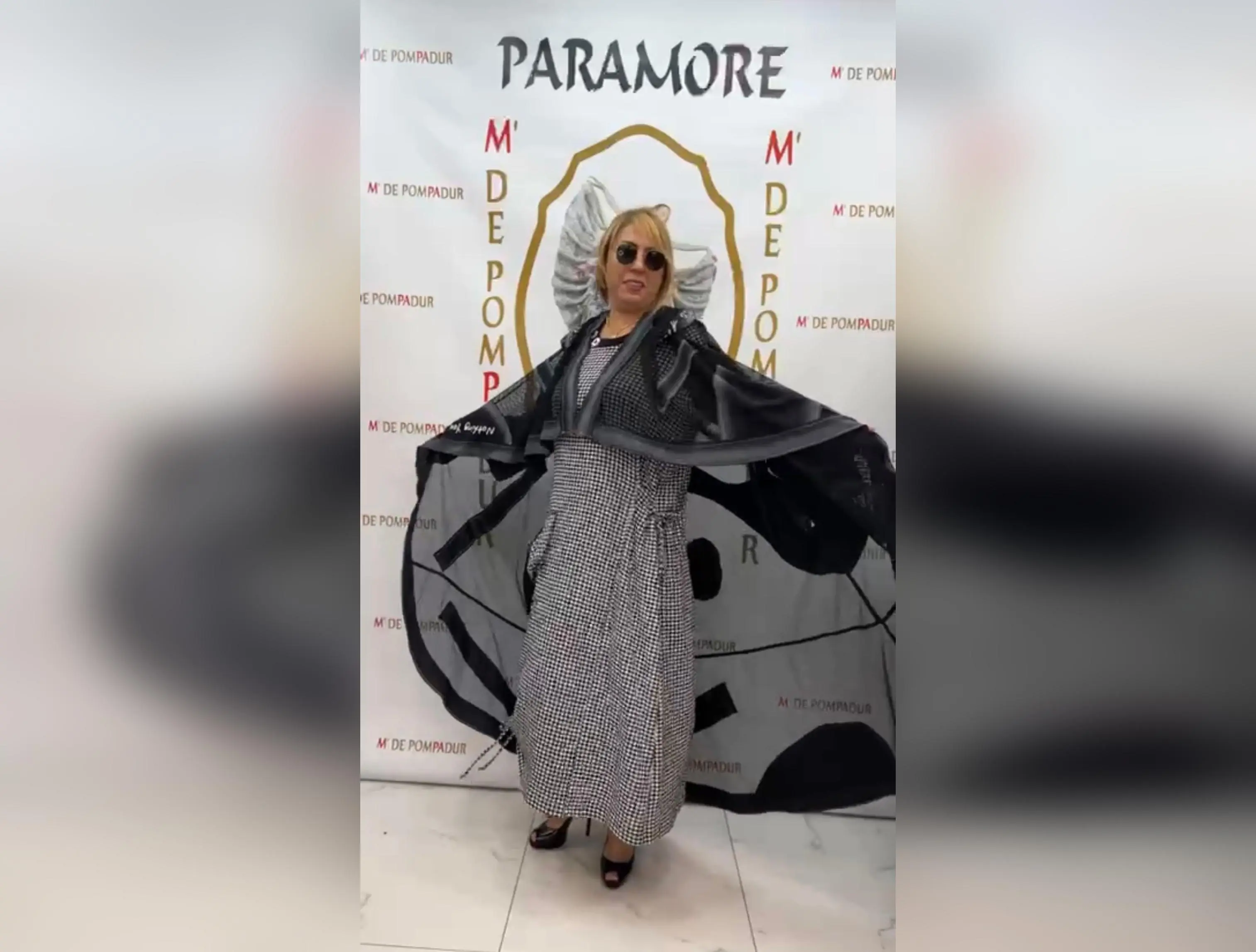 M’De Pompadur Net Cardigan