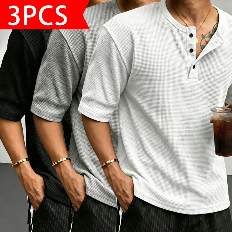 Men’s waffle-knit Henley-collar short-sleeve T-shirt, simple solid color, breathable loose casual fit, versatile basic top for everyday wear and commuting, easy to layer under.