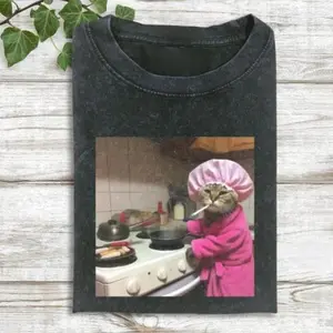 Funny Housewife Cat T-Shirt, Vintage Cat Shirt, Gen Z Joke Shirt, Stupid Brainrot Gift, Cat Lover Gift, Funny Kitty Shirt, Cool