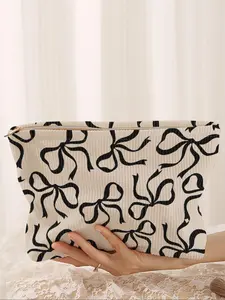 Butterfly Print Velvet Makeup Bag, Cute Cartoon Style, Lightweight Multi-Functional Fashion Casual Cosmetic Pouch for Travel & Daily Use, Handheld Cosmetic Pouch, Makeup Storage Organizer