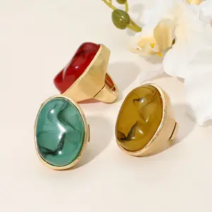 Vintage Oval Marble Stone Statement Ring | Antique Gold Tone Stretch Band Bold Fashion Ring