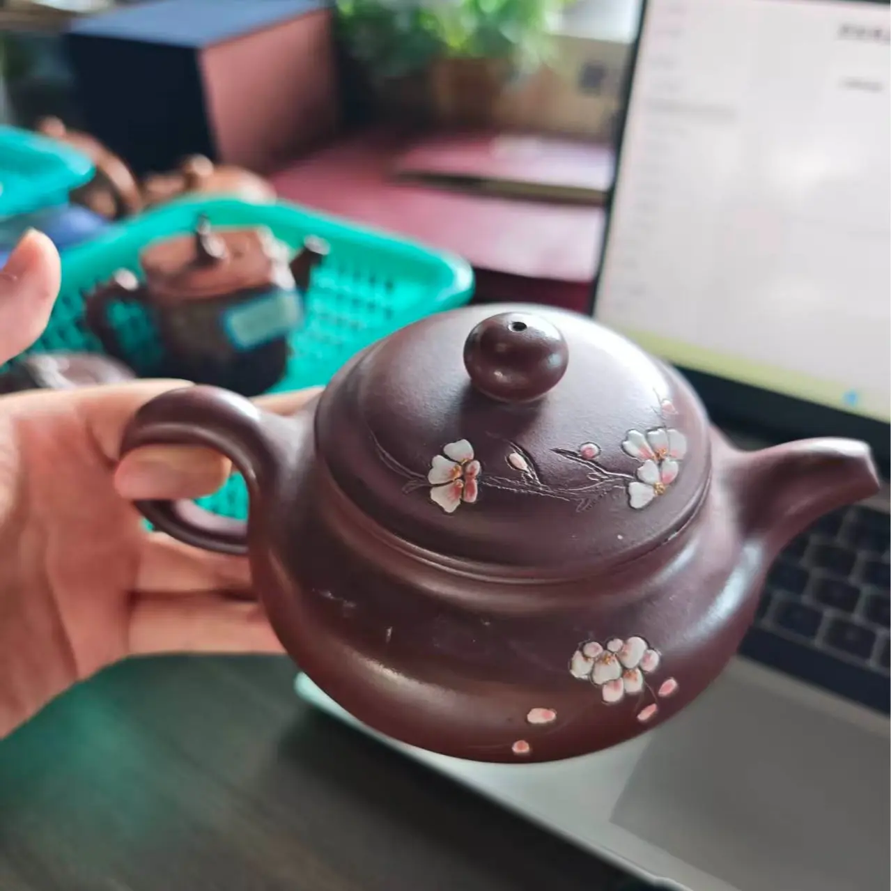 PURPLECLAY ZISHA TEAPOT 02