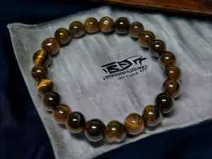 Tiger Eye 8 mm Round Stretchy String Bracelet, Beaded Bracelet, Crystal Healing, Natural Gemstone Bracelet natural crystal bracelet