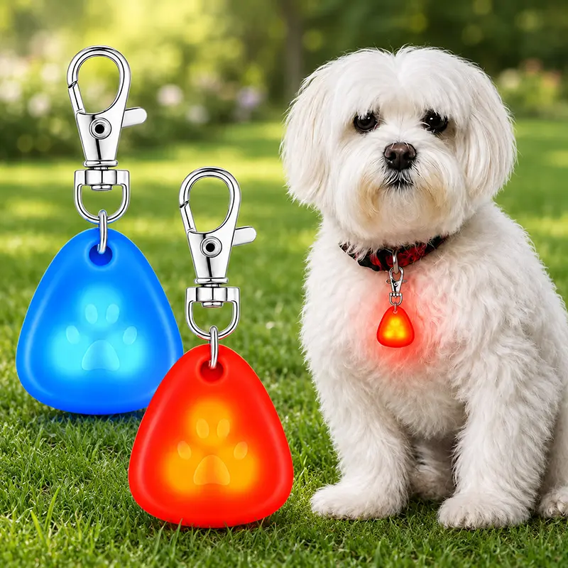 Gift For Pets, Mini LED Dog Safety Pendant – Night Visibility, Durable, Long Battery Life, Easy Clip-On For All Dogs, Festival Gift, Dog & Cat Supplies Holiday Gift