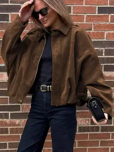 Women's pilot jacket, zip-up winter coat, bomber jacket, fleece-lined with inner lining, loose short design, with zip and pocket designs, street style, suitable for cold weather