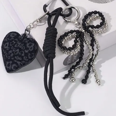Leopard Print Heart Rope Bag Pendants, Black & Silver Beaded Bag Chain Charms, Braided Rope & Carabiner Bag Charm Pendants, Edgy Y2K Bag Decoration Keychain, Cool Bag Pendant for Backpack Purse, Christmas & Thanksgiving Gift for Streetwear Lovers
