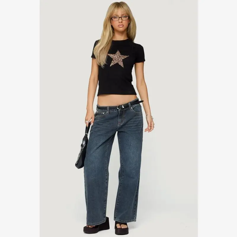 EDIKTED Petite Ace Low Rise Baggy Jeans