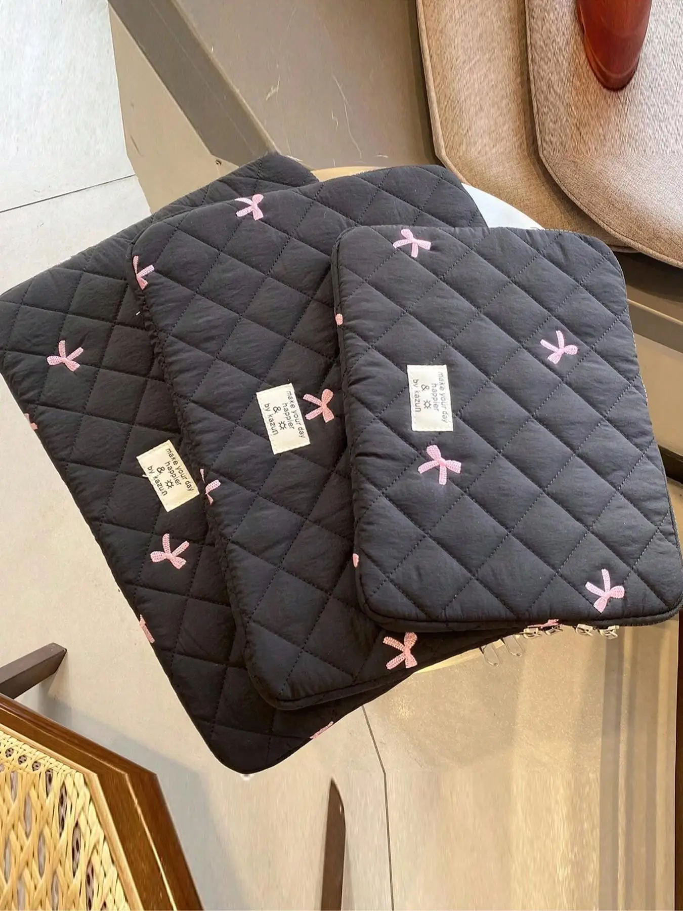 Bow Decor Quilted Pattern Laptop Bag, Portable Lightweight Anti-collision Tablet Laptop Bag for Women, Fashionable Laptop Cover for Women & Men, Uniq