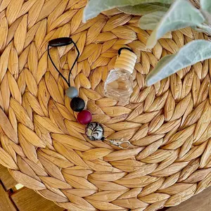 Purple lace freshie/diffuser car hanger