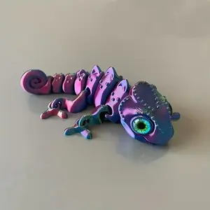 3D Printed Chameleon Model, Creative Color Changing Chameleon Ornament, Flexible Lizard Model for Display & Decoration