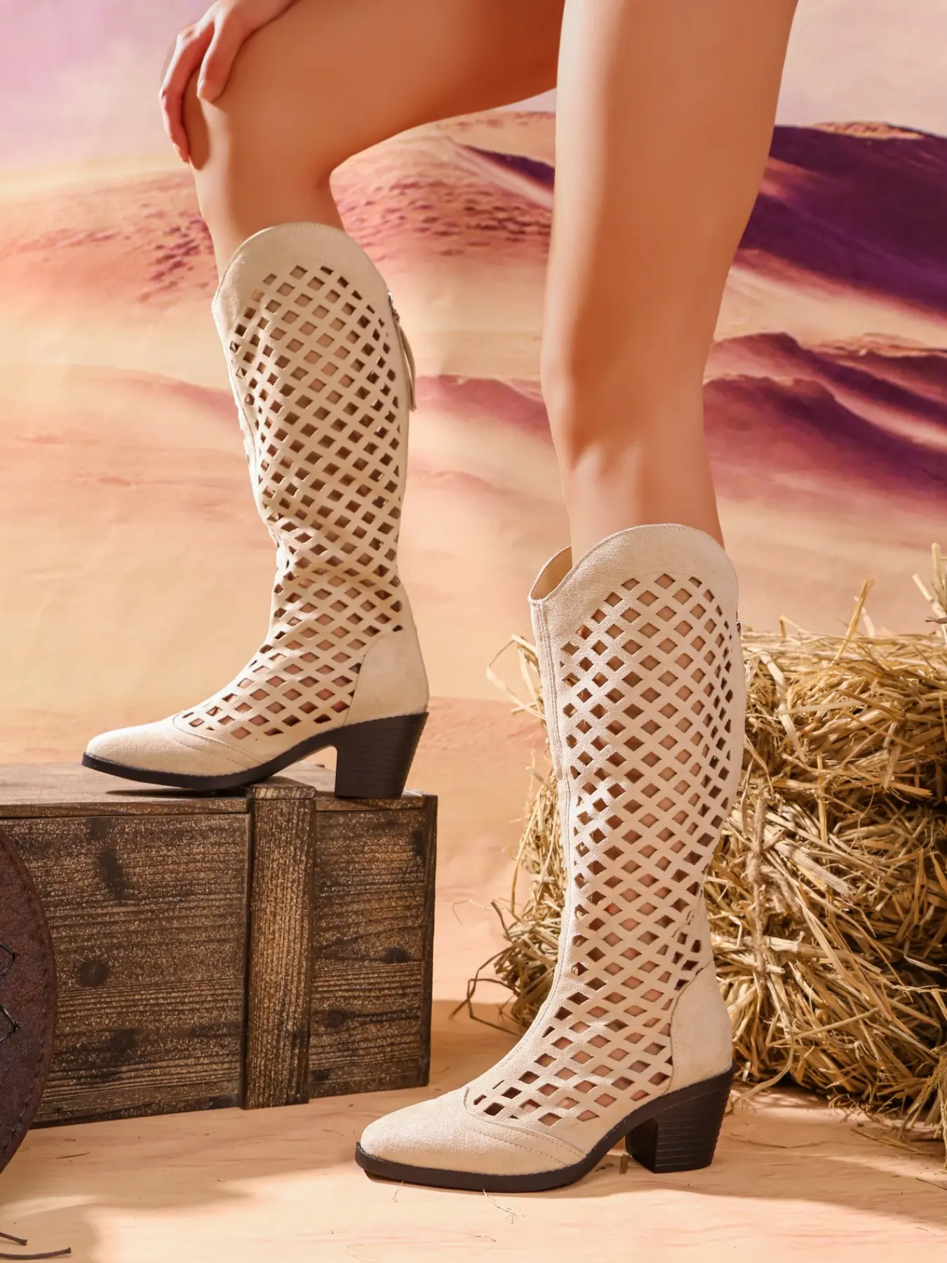 Women's Chunky Heel Elevator Casual Sandals, Square Toe Boots, Trendy Boots, Vintage Hollow Out Design, Stylish Comfortable Footwear for Daily Wear, Heeled Boots, Pu Leather Boots