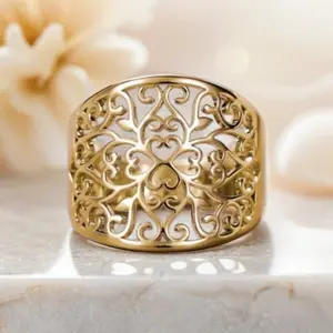 One Retro Hollow Pattern Ring Womens Personalized High End Wide Index Finger Ring Fashionable Versatile Ethnic Style Ring