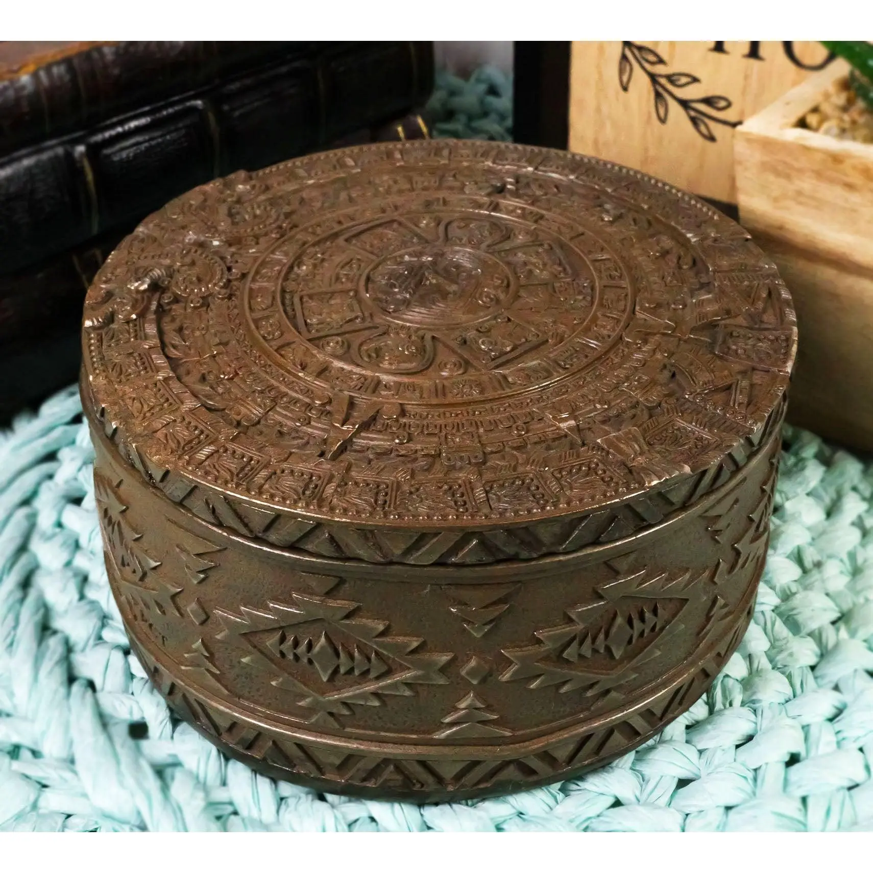Aztec Maya Solar Sun Calendar Mesoamerican Medallion Jewelry Box Figurine