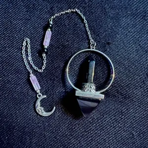 Pyramid & Crystal Point Pendulum - Divination Tool for Personalized Guidance