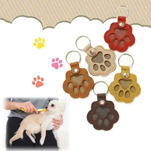 1/3/5pcs Random Color Pet Hair Collection Keychains, Cat Paw Shaped PU Leather Charms for Collecting Dog and Cat Fur, Keepsake Gift Suitable as Bag or Wallet Accessory, Collectible Keychain, Pet Memorabilia, Stylish Accessory, Cute Pet Charm
