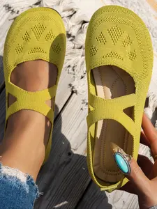 Spring Summer Breathable Knitted Low-Top Mesh Shoes, Flat Round Toe Fashion Sneakers, One-Piece Cloth Shoes, Casual Style