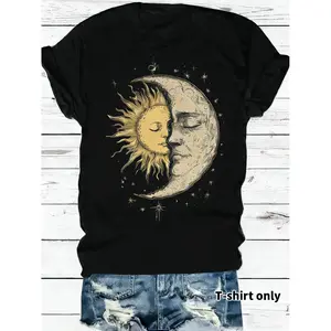 Women's Bohemian Sun and Moon Face Print Short Sleeve Crew Neck T-Shirt Retro Hippie Style Casual Spring and Summer Wear
