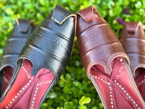Classic Leather Punjabi Jutti Men Walking Shoes