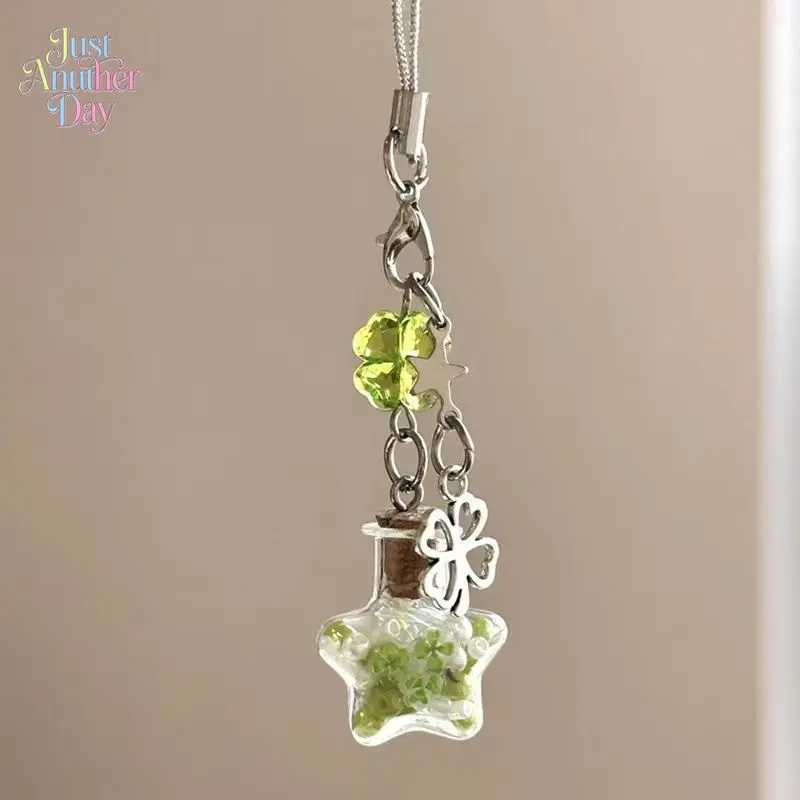Kawaii Star-Shaped Wishing Bottle Phone Charm, Four-Leaf Clover Beaded Phone Chain, Cute Lucky Ornament for Phones, Bags & Keys