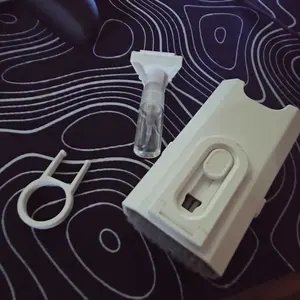 8 in 1 Multifunctional Cleaning Kit, Computer Keyboard Cleaning Brush, Laptop Cleaner, Earphone Cleaning Pen, Tablet & Mobile Phone Cleaning Tool, Durable Phone Accessories