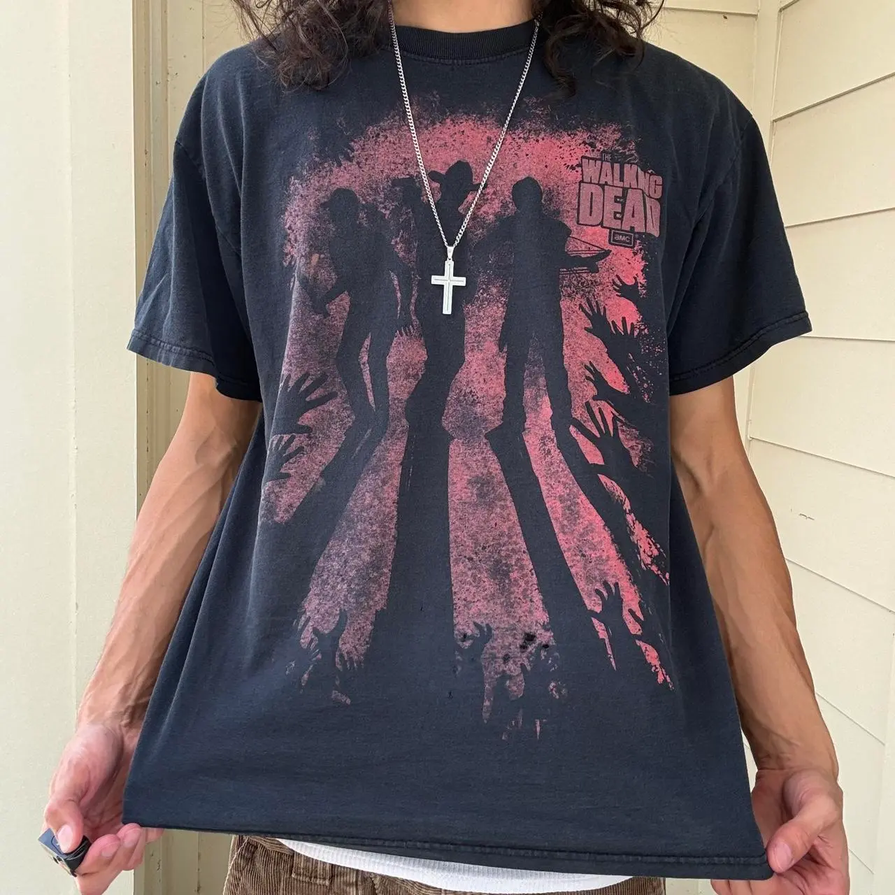 The Walking Dead Red Zombie T-Shirt, Black Cotton Apocalypse Fan Tee, Vintage Horror TV Graphic Shirt, Undead Walker Shirt, Unisex Graphic Tee