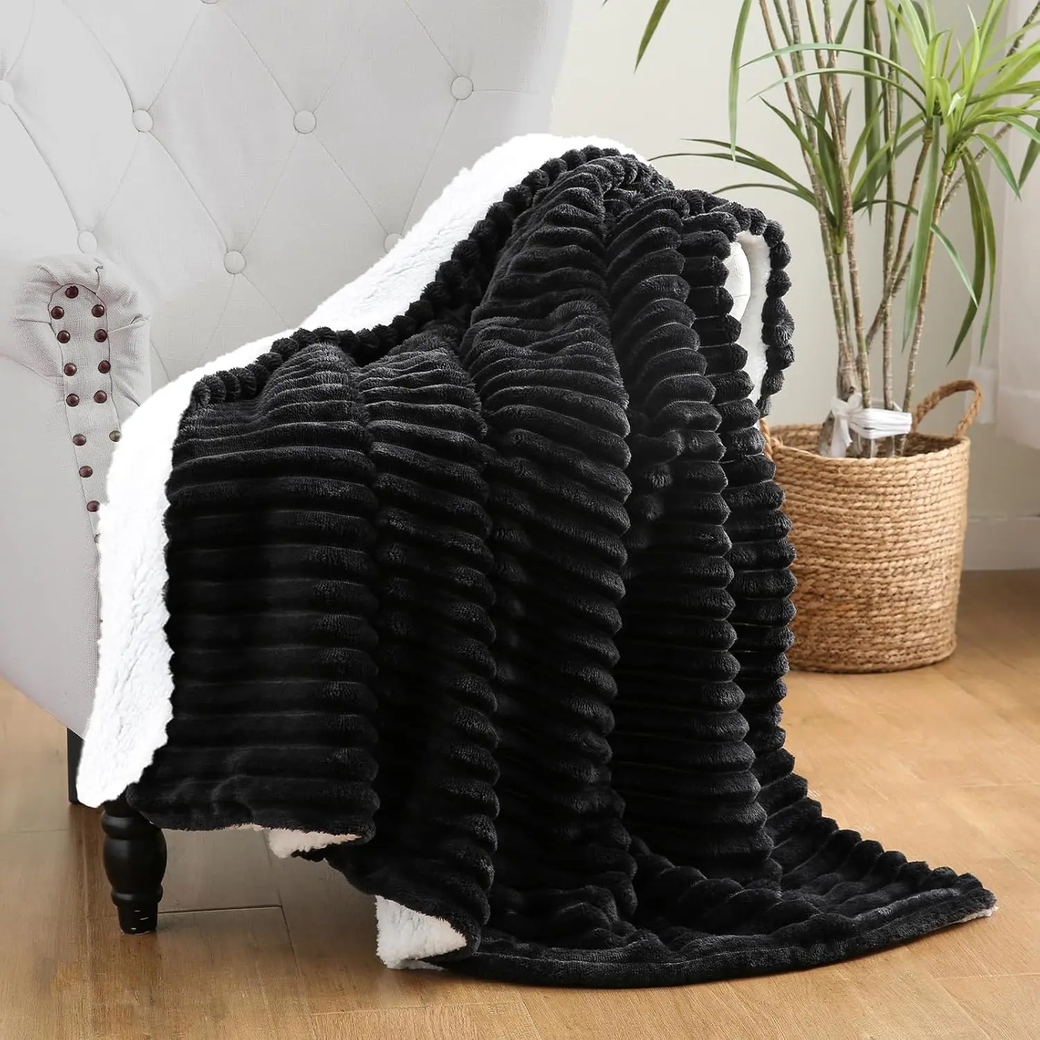 Black Sherpa Fleece Throw Blanket 50"x60" for Couch Sofa Bed, Double Side Soft Fuzzy Cozy Plush Thick Flannel Blanket with Striped Design  for Adults,Woman,Girls