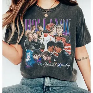 Comfortable color heated competition retro shirt, ice hockey romantic T-shirt, fan giftRAIMENTRY