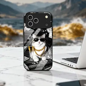 Sunglasses and golden cat pattern white light glass phone case, light luxury and high-end feel, suitable for iPhone 17ProMax/17Pro/17/17Air/16Pro/16/16Plus/16ProMax/16e/15/14/13/12/11/XSMax/XR/X/7/6/13/12/SE4