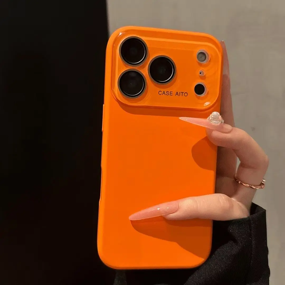 Customized Flush Mount Silicone Smartphone Case for iPhone Series (14,14/15/16/17 Pro Max) - Chic Shockproof Anti-Drop Cover with Solid Color Large Glass View, Skin-Friendly Back Panel, Built-In Lens Protector, Devices Accessory