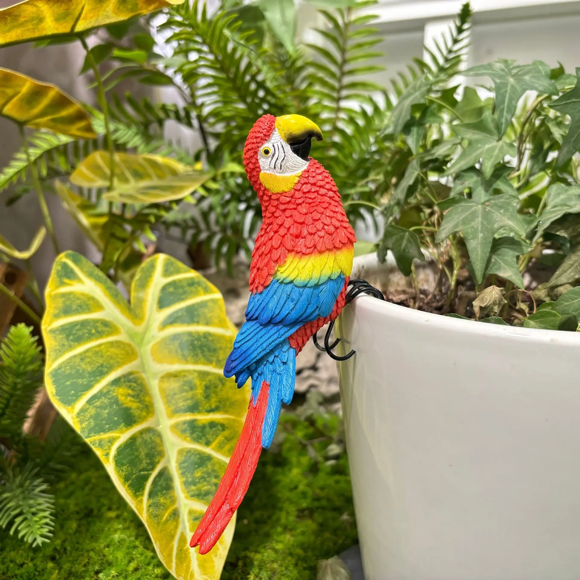Resin Parrot Couple Bird Home Decor, Resin Sculptures, Multicolor Hanging Design, Garden Pot Balcony Aquarium Decoration, Outdoor Pool Ornament, Resin Animal Sculptures