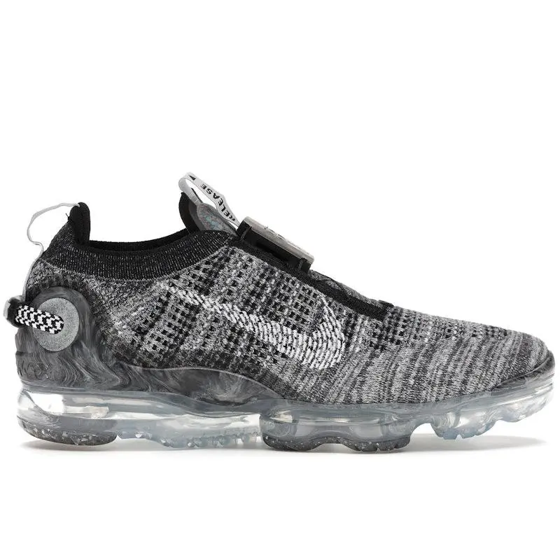 Nike Men's Air VaporMax 2020 Flyknit Oreo Running Shoes, from StockX