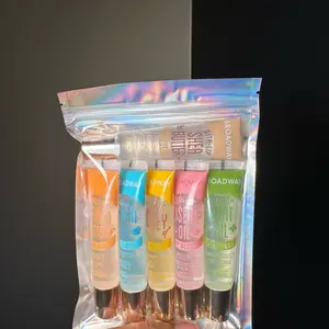 Broadway Lipgloss Bundle - High-Shine, Long-Lasting Formula with Nourishing Ingredients - Lipstick, Color, Gift