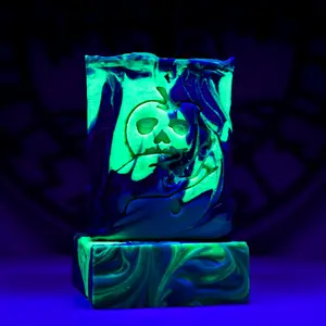 Poison Apple Fall Shampoo Bars