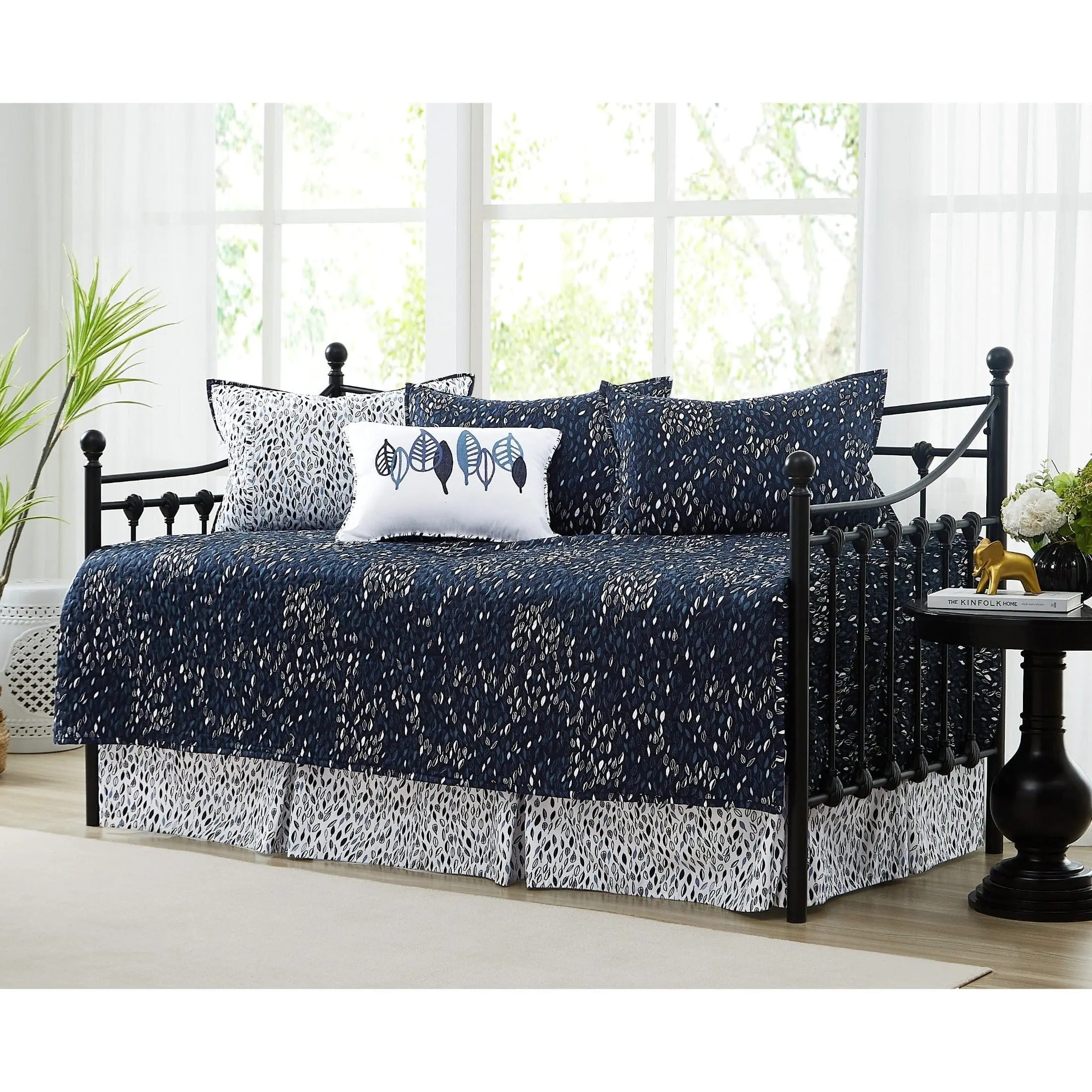 6-Piece Classic Microfibre Daybed Cover Set for Daybed Use - Twin Size Quilt Bedding Set, Botanical Leaves Grey, Wrinkle Resistant, Machine Washable Soft Furnishings