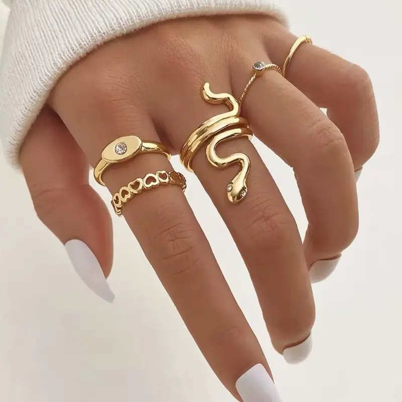 Women's 5-Piece Minimalist Casual Stackable Rings, Adjustable Couples Ring Option, Daily Wear Costume Jewelry, Perfect Birthday-Christmas Gift for Her