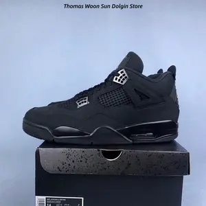 In 2025, Black Cat will reissue its classic and fashionable sports shoes, outdoor running shoes and comfortable basketball shoes