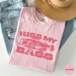 Comfort Colors Kiss My Bass Vintage Style Fishing T-Shirt, Fisher Graphic Shirt Pink Design Limited Edition Menswear Birthday Christmas Day Menswear Birthday Gift for Her, Cotton Fabric