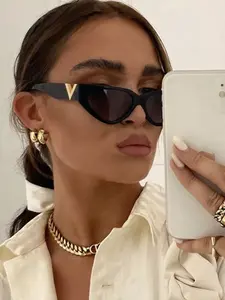 Women's Triangle Cat Eye Sunglasses, Fashion Designer Narrow Frame Glasses, Vintage Classic Versatile Style, Sweet Stylish Eyewear, Classic Shades, Trendy Sunglasses