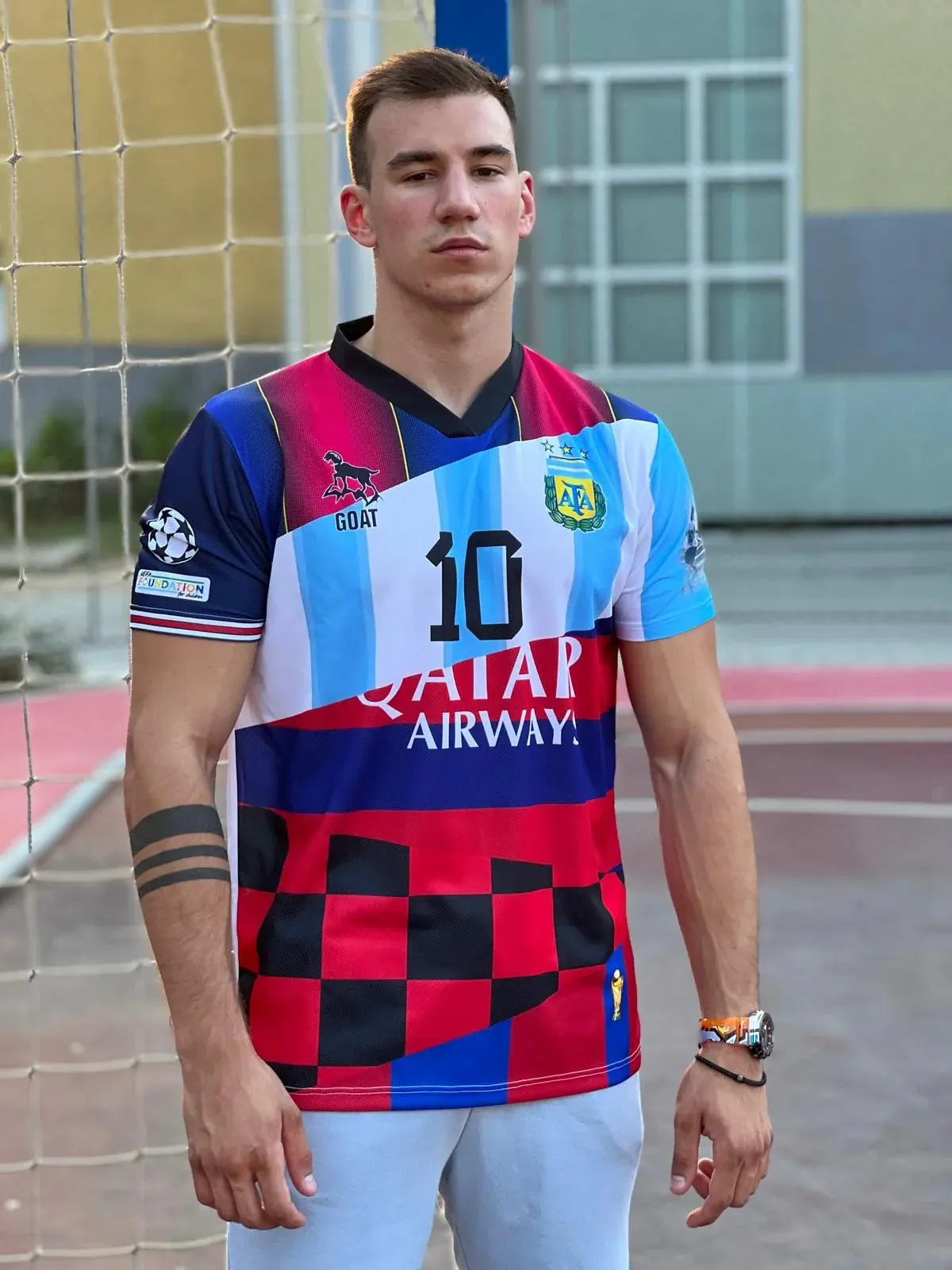 La Pulga No.10 Patchwork Soccer Jersey, Sky Blue Red Navy Graphic Football Fan Shirt, Short Sleeve Unisex Athletic Game Day Sportswear, Casual Streetwear Top for Men Women