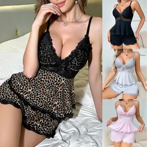 Women's Plain Lace Patchwork Cami Top Shorts PJ Set, Adjustable Spaghetti Strap Camisole & Elastic Waist Shorts, Ladies Sleepwear for All Seasons