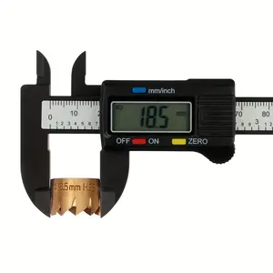 150Mm/100Mm Electronic Digital Calipers Made of Carbon Fibre, Featuring a Dial Vernier Design. These Micrometers Are Essential Measuring Tools, Serving As Digital Rulers for Both Internal And External Diameters, Ensuring Precise Measurements