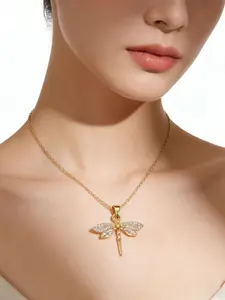 Luxury Hollow Out Full Rhinestone Necklace, Dragonfly Titanium Steel Chain, All-Season Fashion Jewelry, Durable and Versatile Design