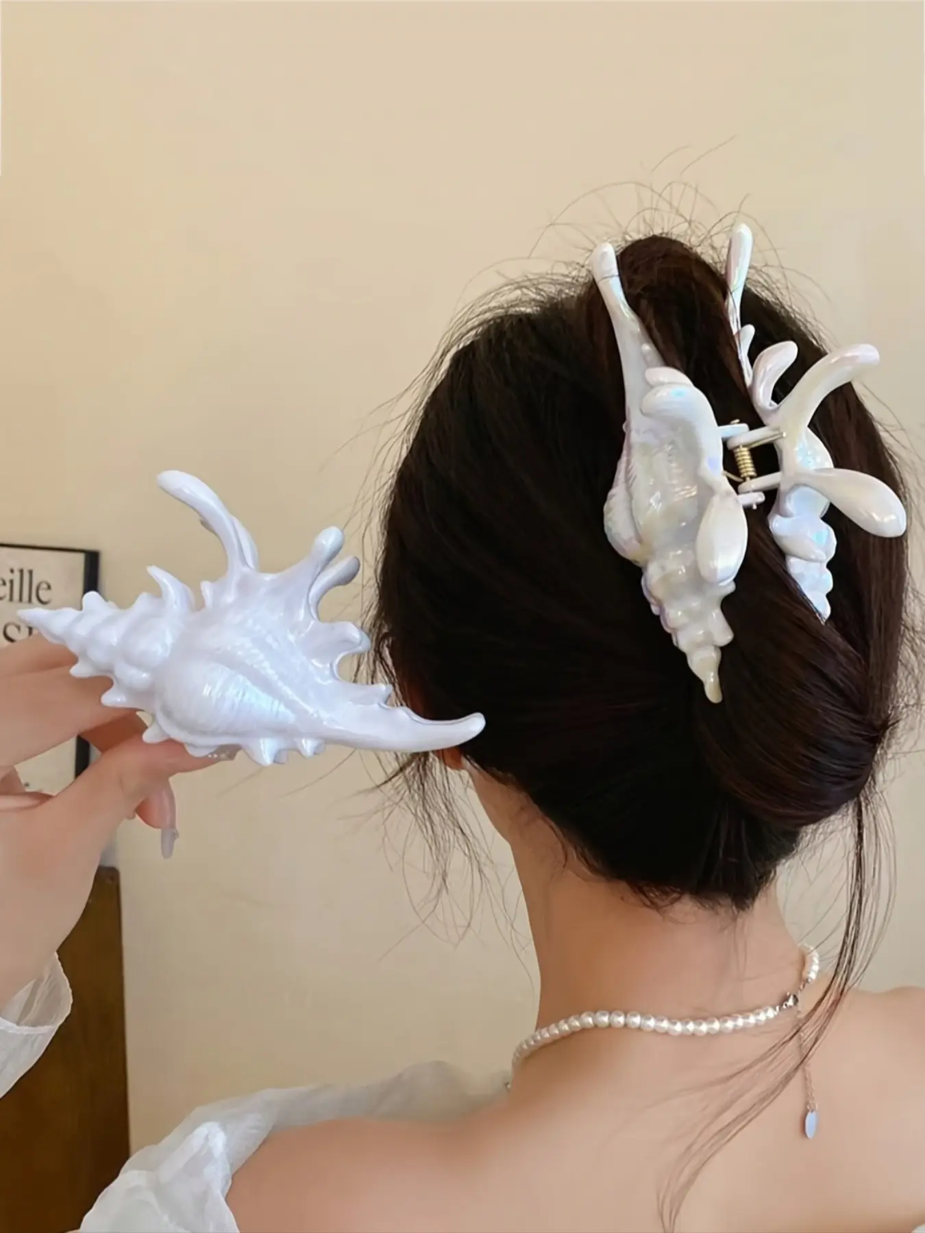 Mermaid Ocean Party Hair Clip, Sea Shell Hair Claw, Shark Jaw Hair Accessory, Back Headband Hair Pin, Mermaid Theme Hair Decor, Ponytail Claw Clip, Cute Hair Clips