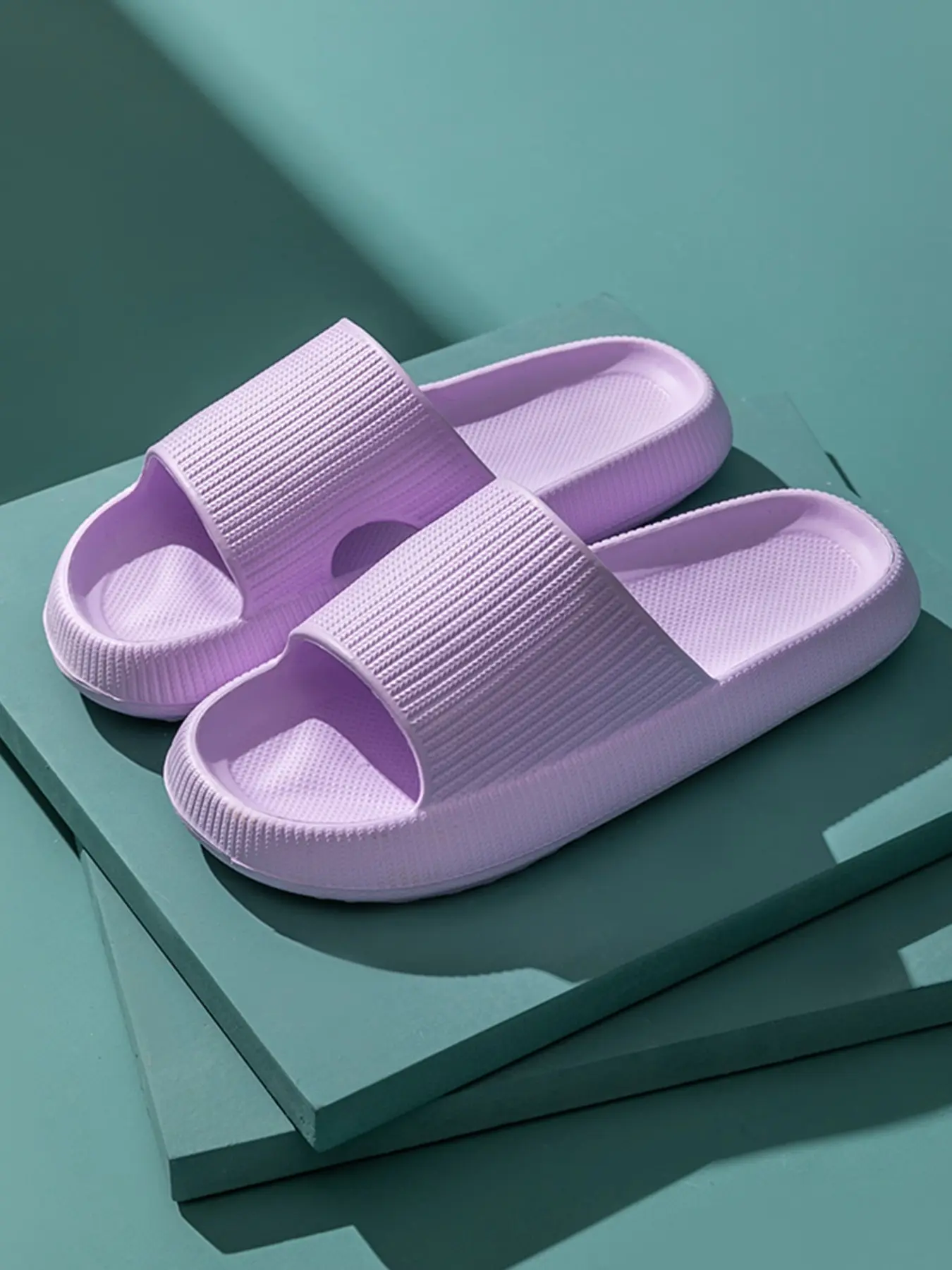 Summer Women's Colorful Thick Sole Cloud Slide Sandals, Cushioned Slides, Comfortable Non-Slip Casual Outdoor EVA Beach Slippers for Beach & Vacation