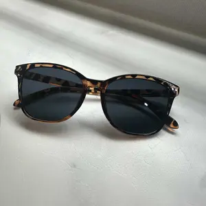 Vintage Classic Frame Tinted Lens Sunglasses, Fashionable Sunglasses for Everyday Use, Outdoor Sports Cycling Glasses, Travel Accessories