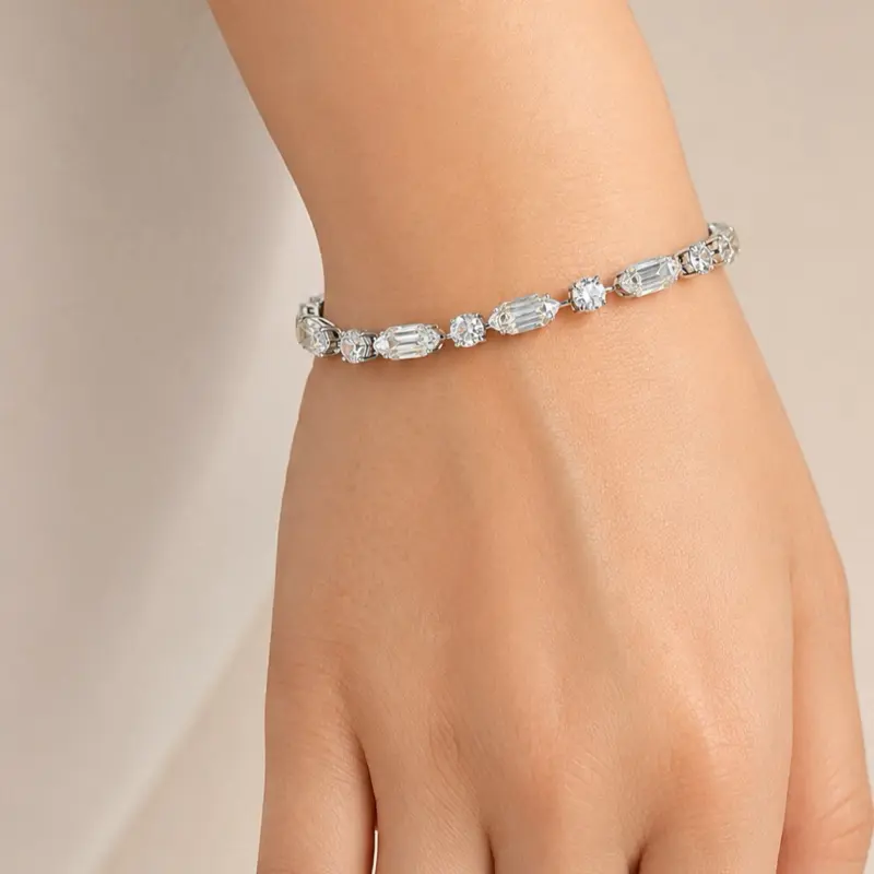 Lovisa Silver-Tone Bracelet & Earrings Set – Size S/M