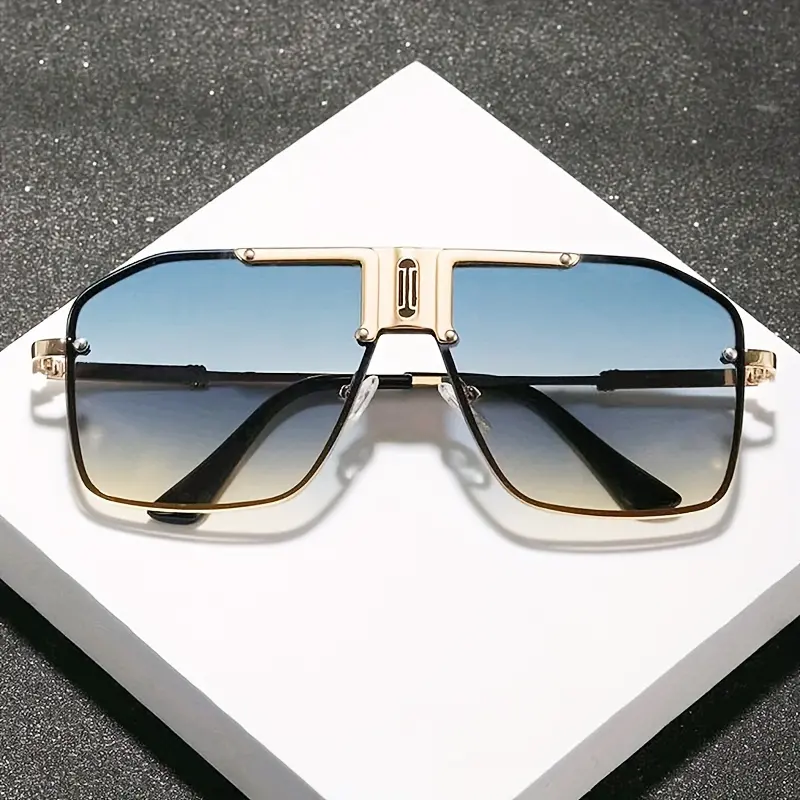 Men's Oversized Square Gradient Sunglasses, 1-Piece Zinc Alloy Frame with Golden-Tone Accents, Polarized 139mm Polycarbonate Lenses, Streetwear Accessories for Adults' Casual Attire