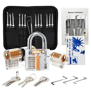 [Copy of] Master Lock Magnum Heavy Duty Outdoor Padlock with Key