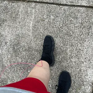 Professional Tennis Shoe with Thick Sole for Comfort and Support - Runner, Sports Shoes