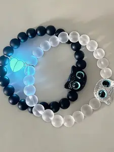 New Cute Cheese Cat Bracelet, Glow-In-The-Dark Heart Magnet, Unisex Couple Jewelry, Graduation Gift, Party Accessory, Elastic Beaded Charm